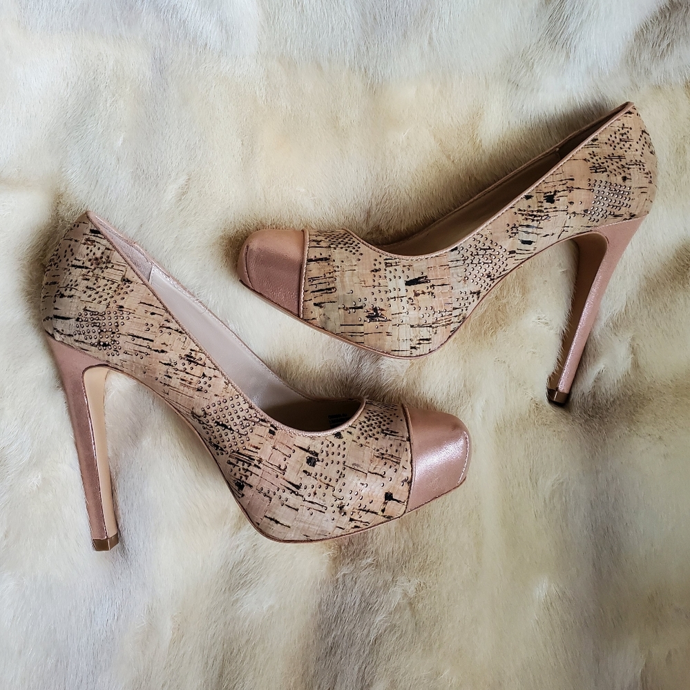 Pour La Victoire Gianna pumps